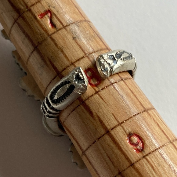 Sterling silver ring. Navajo Style, adjustable. 14 grams, statement ring - Picture 3 of 6